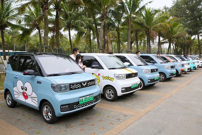 上年度,特斯拉拿了21亿新能源补贴 上年度,特斯拉拿了21亿新能源补贴