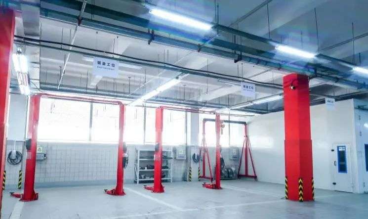 特斯拉回归4S店模式,谁是下一个跟风者? 特斯拉回归4S店模式,谁是下一个跟风者?