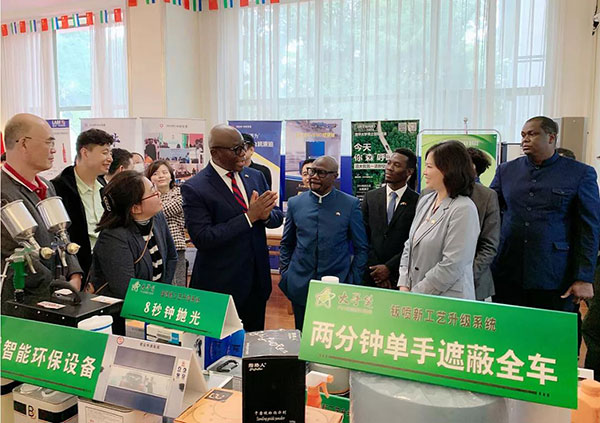 必涂必携钣喷产品供应链走进塞拉利昂大使馆 必涂必携钣喷产品供应链走进塞拉利昂大使馆