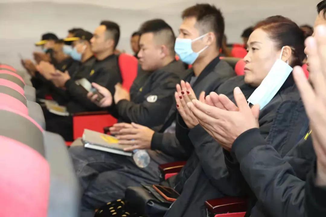 如此近距离观看火箭发射全过程,震撼不止感动! 如此近距离观看火箭发射全过程,震撼不止感动!