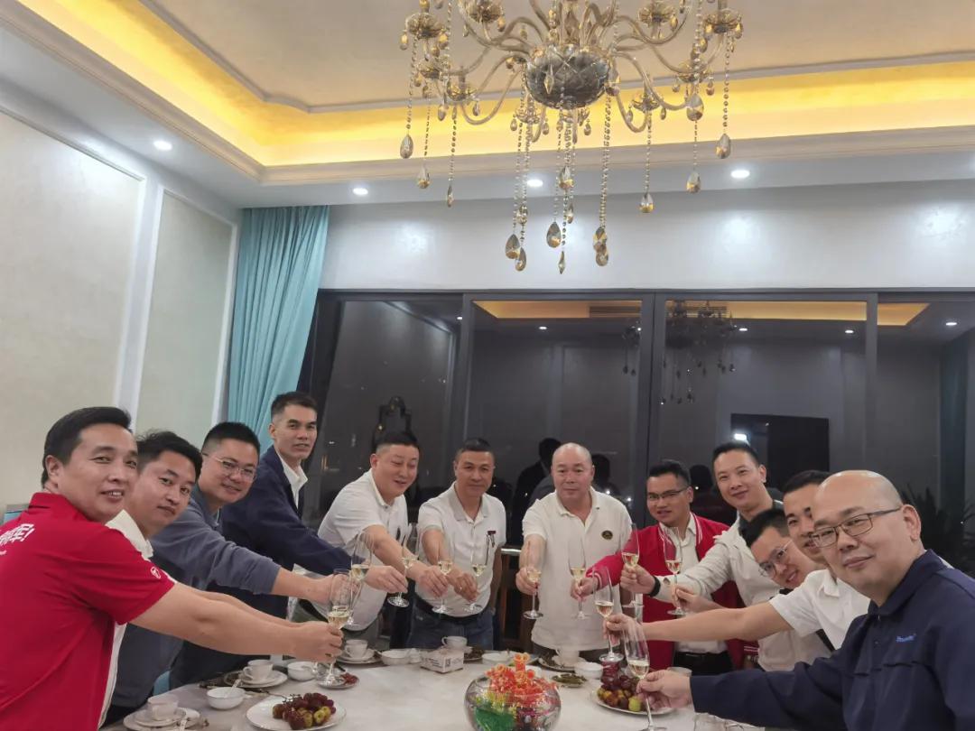 携手智造,筑梦未来丨铁将军&老铁智行战略合作签约仪式 携手智造,筑梦未来丨铁将军&老铁智行战略合作签约仪式