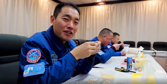 启航太空:揭秘神舟十三遨游太空的无限遐想 启航太空:揭秘神舟十三遨游太空的无限遐想