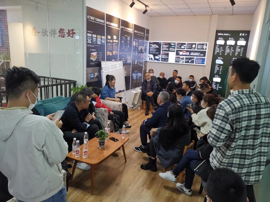 致敬英雄,没有随随便便的成功丨中威车饰 致敬英雄,没有随随便便的成功丨中威车饰