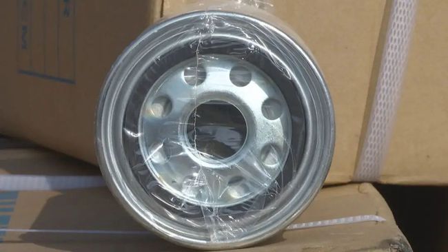 连云港海关查获1.8万余个侵权滤清器 连云港海关查获1.8万余个侵权滤清器