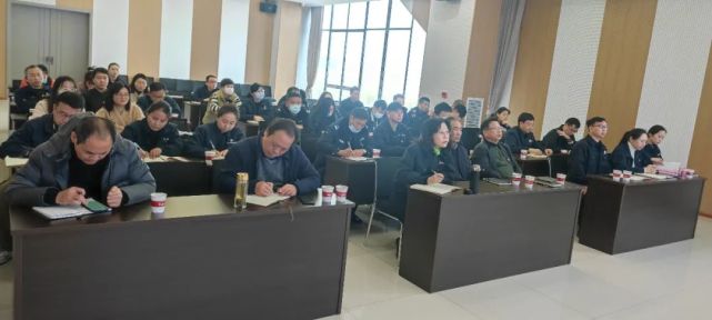 蚌埠高新区组织部党支部走进凤凰滤清器开展联合主题党日活动 蚌埠高新区组织部党支部走进凤凰滤清器开展联合主题党日活动