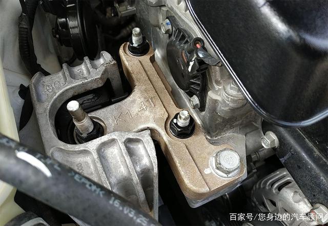 为什么发动机怠速都在600-800转之间? 为什么发动机怠速都在600-800转之间?
