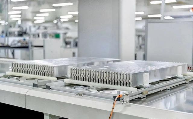 比亚迪与中国一汽共建动力电池工厂 比亚迪与中国一汽共建动力电池工厂