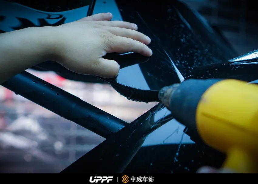 贴膜这事儿上,你是佛系派还是讲究派? 贴膜这事儿上,你是佛系派还是讲究派?