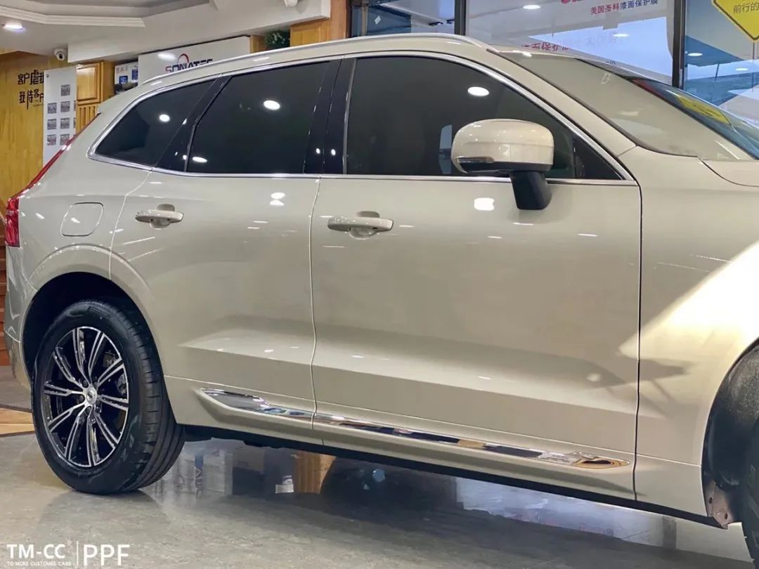 不只是内里安全,沃尔沃XC60装贴TM-CC隐形车衣 不只是内里安全,沃尔沃XC60装贴TM-CC隐形车衣