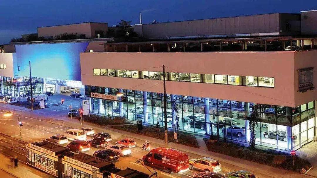 宝马四年后或逐步取消欧洲经销商体系,4S店利与弊? 宝马四年后或逐步取消欧洲经销商体系,4S店利与弊?