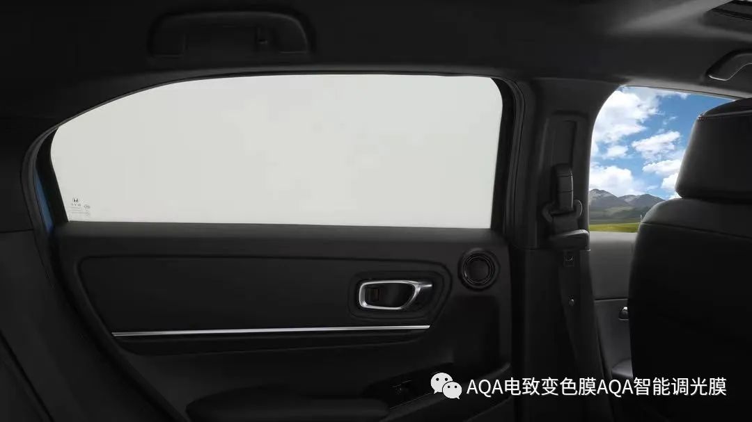 本田e:NS1重磅发布,智能调光膜吸人眼球 本田e:NS1重磅发布,智能调光膜吸人眼球