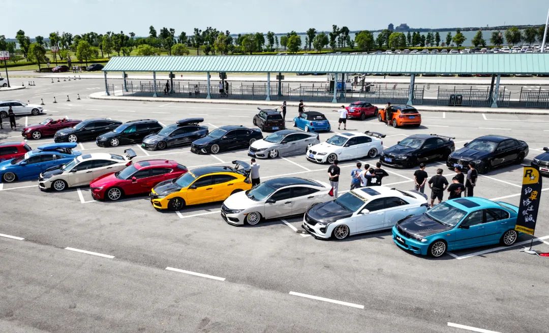 华谊兄弟电影乐园 x GT Show2022初夏车聚嘉年华 华谊兄弟电影乐园 x GT Show2022初夏车聚嘉年华