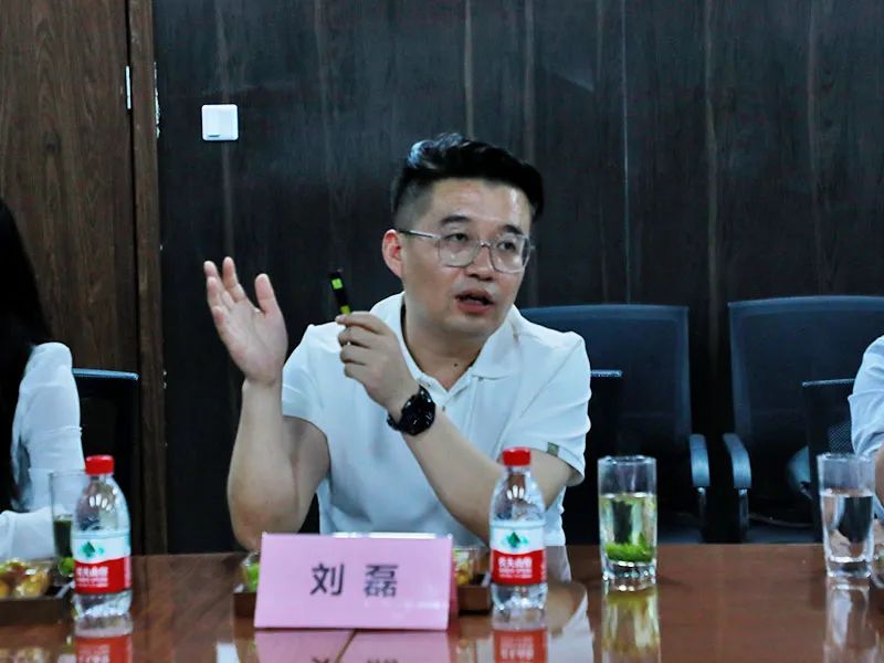 中国科大国金院丁锦文主任一行莅临精一门科技考察、洽谈科研共创项目 中国科大国金院丁锦文主任一行莅临精一门科技考察、洽谈科研共创项目