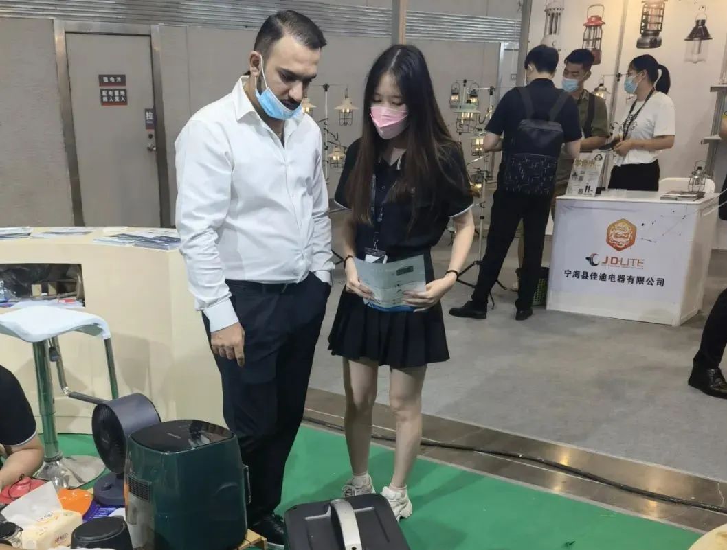 卡儿酷携「LIFEBMS 铁锂安全户外电源」亮相2022 ISPO展会 卡儿酷携「LIFEBMS 铁锂安全户外电源」亮相2022 ISPO展会