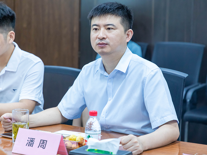 维科技术股份副董事长杨东文率队莅临精一门考察、调研 维科技术股份副董事长杨东文率队莅临精一门考察、调研