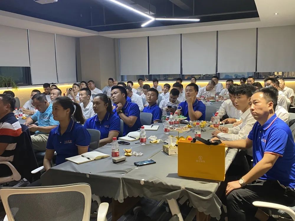 热闹！大师贴膜全膜空间旗舰店接受检验！