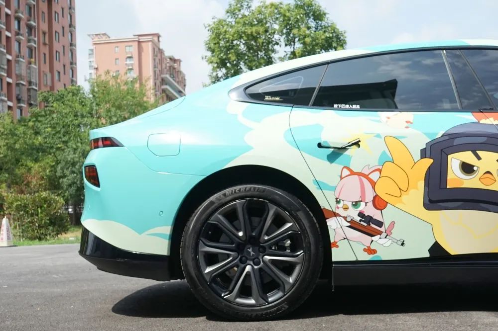 想要联名!但何必买新车?每台车都能“官方联名” 想要联名!但何必买新车?每台车都能“官方联名”