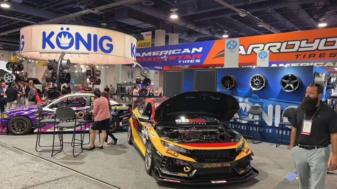 令人兴奋的SEMA SHOW开展了!! 令人兴奋的SEMA SHOW开展了!!