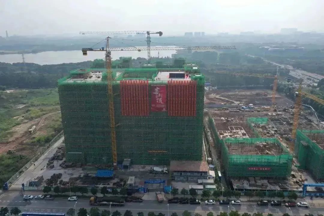 不负所期,喜封金顶 | 爱车小屋总部封顶仪式圆满举行! 不负所期,喜封金顶 | 爱车小屋总部封顶仪式圆满举行!