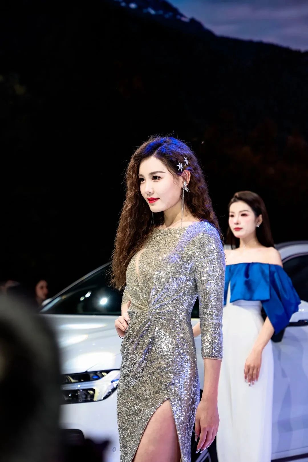广州国际汽车展:【多图纯享】香车与美女共舞,模特和礼仪齐聚 广州国际汽车展:【多图纯享】香车与美女共舞,模特和礼仪齐聚