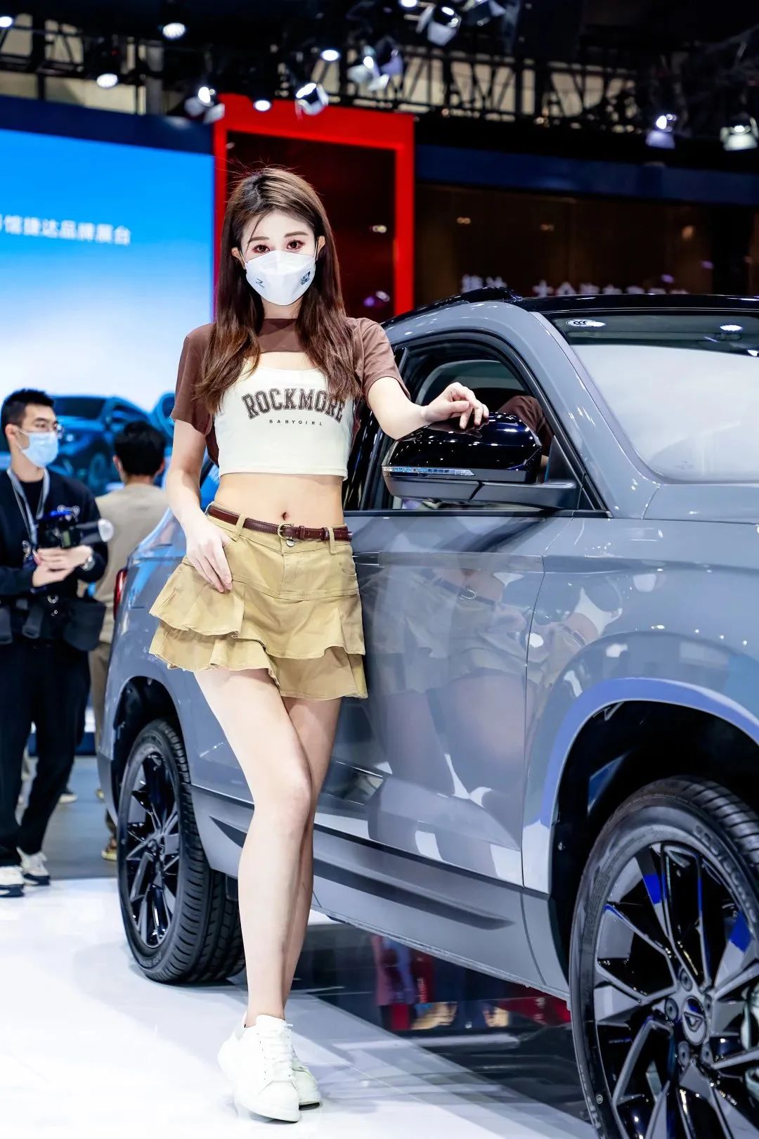 广州国际汽车展:【多图纯享】香车与美女共舞,模特和礼仪齐聚 广州国际汽车展:【多图纯享】香车与美女共舞,模特和礼仪齐聚