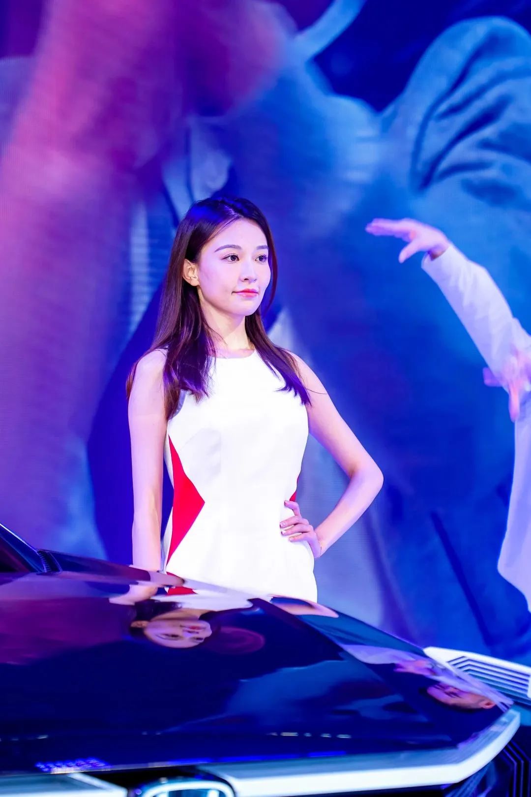 广州国际汽车展:【多图纯享】香车与美女共舞,模特和礼仪齐聚 广州国际汽车展:【多图纯享】香车与美女共舞,模特和礼仪齐聚