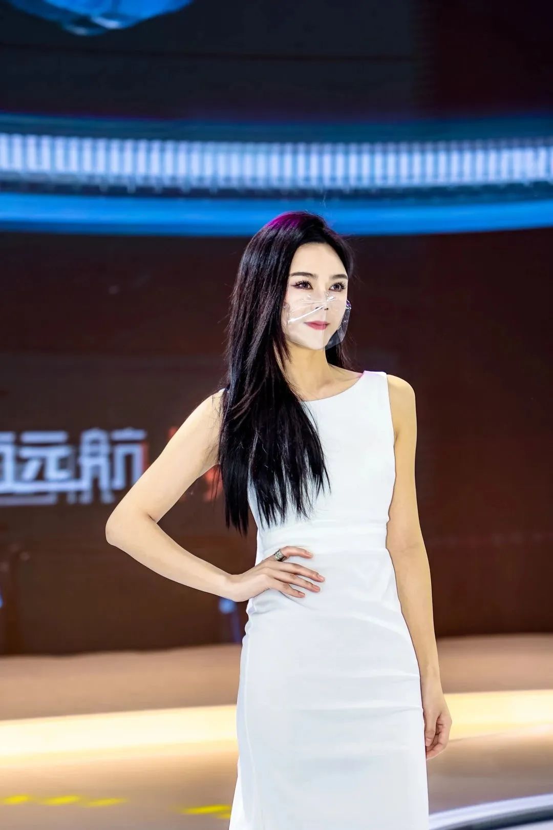 广州国际汽车展:【多图纯享】香车与美女共舞,模特和礼仪齐聚 广州国际汽车展:【多图纯享】香车与美女共舞,模特和礼仪齐聚