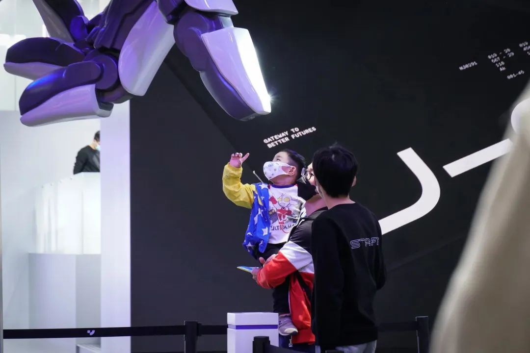 【图片回顾】第二十届广州国际汽车展览会精彩瞬间 【图片回顾】第二十届广州国际汽车展览会精彩瞬间