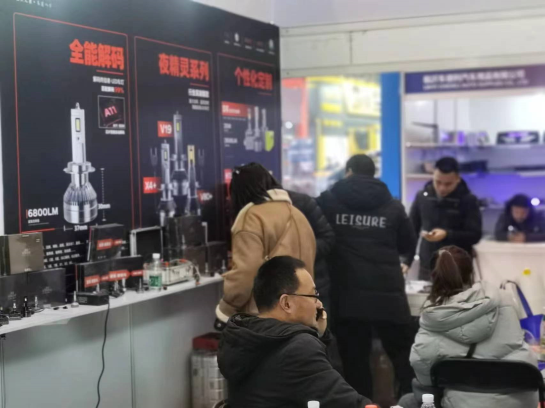 中国•鼎易,2.11号亮相北京雅森展会,坚持长线战略,传递品牌价值 中国•鼎易,2.11号亮相北京雅森展会,坚持长线战略,传递品牌价值