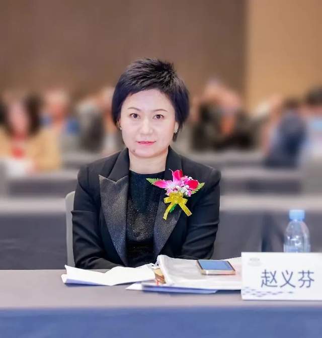 聚力前行!中威车饰杯慧聪汽车2022年度汽车后市场品牌盛会荣耀盛典隆重召开 聚力前行!中威车饰杯慧聪汽车2022年度汽车后市场品牌盛会荣耀盛典隆重召开