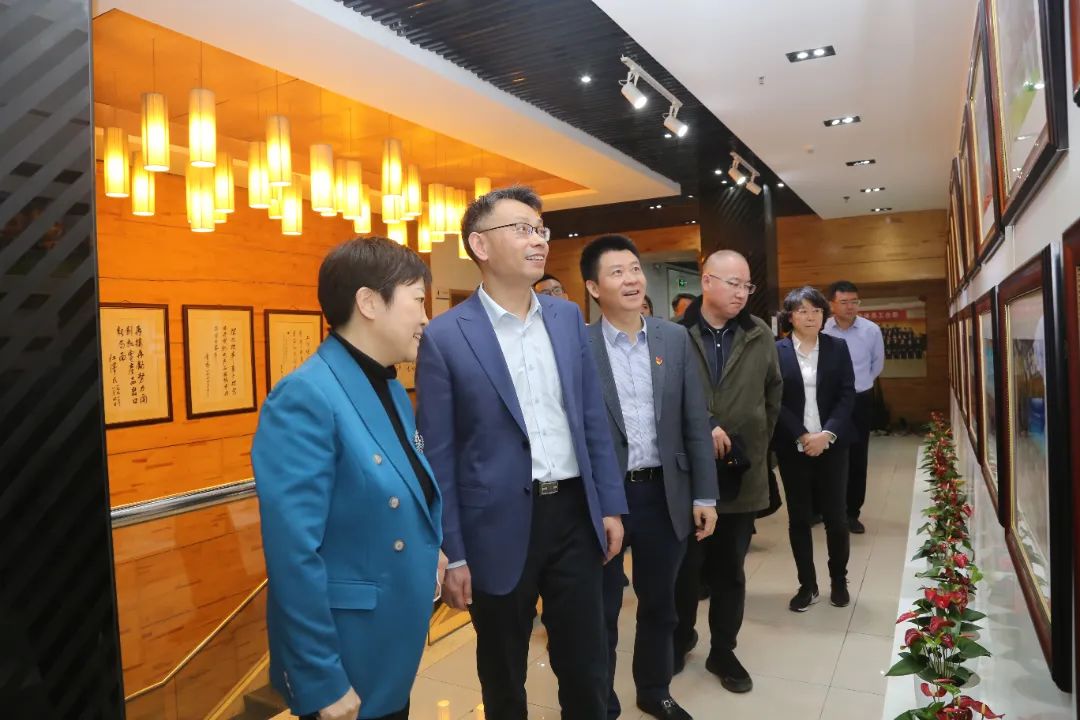 国机集团党委常委、副总经理、总会计师白勇调研中机国际 国机集团党委常委、副总经理、总会计师白勇调研中机国际