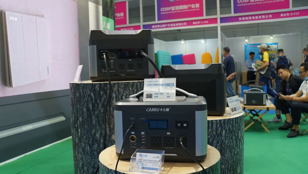 展会上吃火锅,你见过吗? 展会上吃火锅,你见过吗?