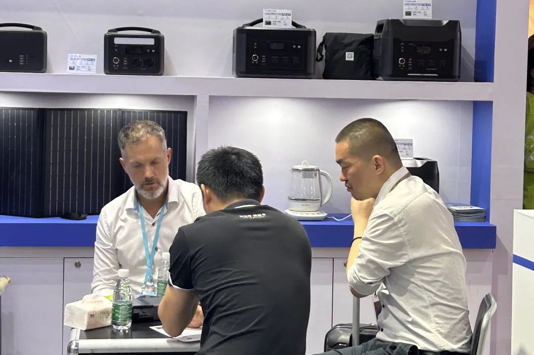 卡儿酷亮相广交会,携手共迎万商云集 卡儿酷亮相广交会,携手共迎万商云集