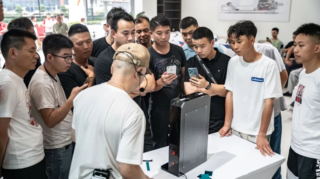 百店集结,成功搞钱|GT Show潮流汽美交流会-成都站,圆满结束 百店集结,成功搞钱|GT Show潮流汽美交流会-成都站,圆满结束