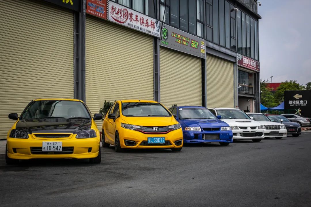 500台车塞满赛道是一种怎样的体验? 500台车塞满赛道是一种怎样的体验?
