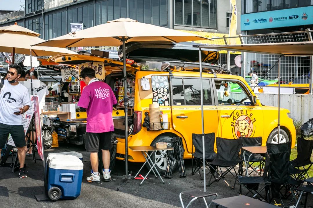 500台车塞满赛道是一种怎样的体验? 500台车塞满赛道是一种怎样的体验?