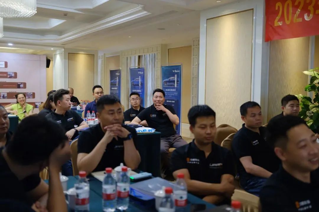 城势起航,聚力同行!中威车饰&UPPF潘姐金华见面会成功举办! 城势起航,聚力同行!中威车饰&UPPF潘姐金华见面会成功举办!