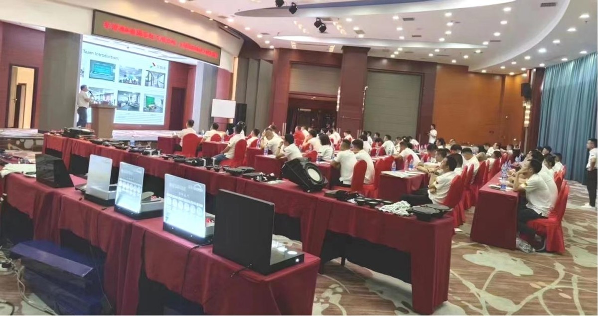 合纵连横 云达电动音响南昌新品交流会成功举办 合纵连横 云达电动音响南昌新品交流会成功举办