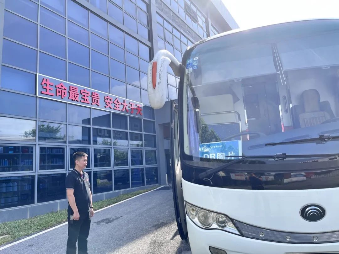 我们在乎每一个人的健康,好顺科技免费为员工做职业健康体检 我们在乎每一个人的健康,好顺科技免费为员工做职业健康体检