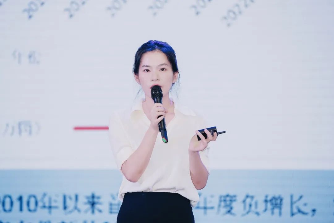 NAR 南通纳尔市场总监程筠分享:改色膜,隐形车衣十年发展趋势研究 NAR 南通纳尔市场总监程筠分享:改色膜,隐形车衣十年发展趋势研究