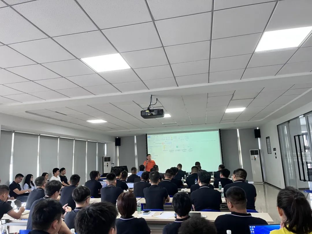 更快、更强、又好、又顺!好顺2023年中营销大会于肇庆总部顺利召开 更快、更强、又好、又顺!好顺2023年中营销大会于肇庆总部顺利召开