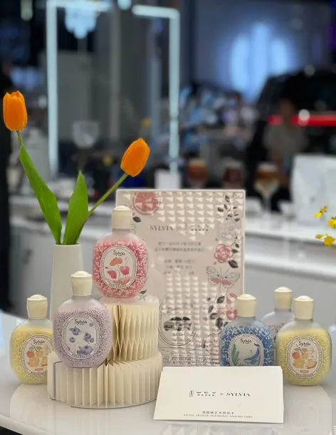 香维娅驭见香氛艺术,品牌升级新历程 香维娅驭见香氛艺术,品牌升级新历程