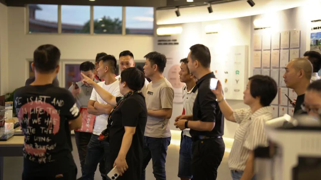 追得上海光电显示智能制造基地落成典礼 暨新时代窗膜创新发展论坛成功举办 追得上海光电显示智能制造基地落成典礼 暨新时代窗膜创新发展论坛成功举办
