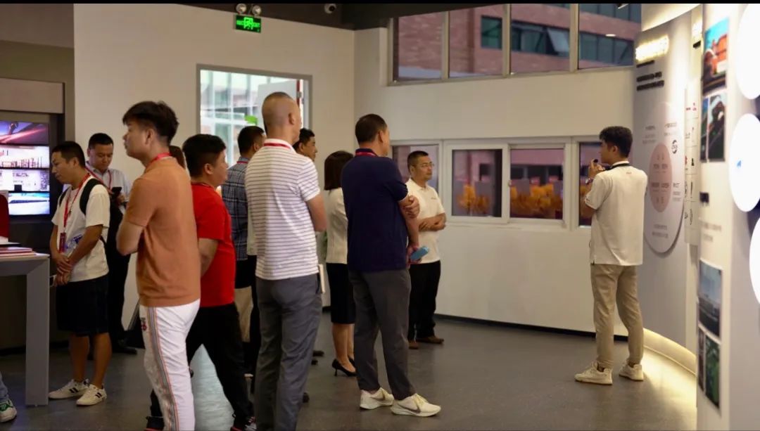 追得上海光电显示智能制造基地落成典礼 暨新时代窗膜创新发展论坛成功举办 追得上海光电显示智能制造基地落成典礼 暨新时代窗膜创新发展论坛成功举办