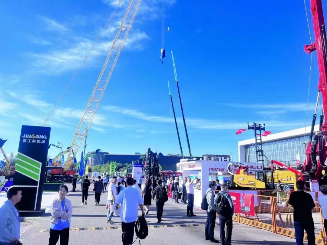 9月20,凤凰滤清器参加 BICES 2023展会,欢迎新老客户参观! 9月20,凤凰滤清器参加 BICES 2023展会,欢迎新老客户参观!