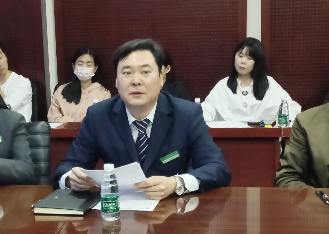五方天雅组织园区商户进行汽车行业商标保护培训 五方天雅组织园区商户进行汽车行业商标保护培训