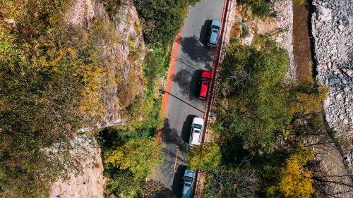 越览山河 纵情逐梦 新帕拉丁寻山之旅圆满收官 越览山河 纵情逐梦 新帕拉丁寻山之旅圆满收官