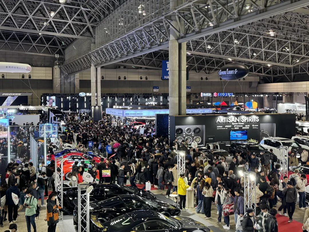 中机国际董事长夏闻迪受邀参观东京改装车展并与组委会交流 中机国际董事长夏闻迪受邀参观东京改装车展并与组委会交流