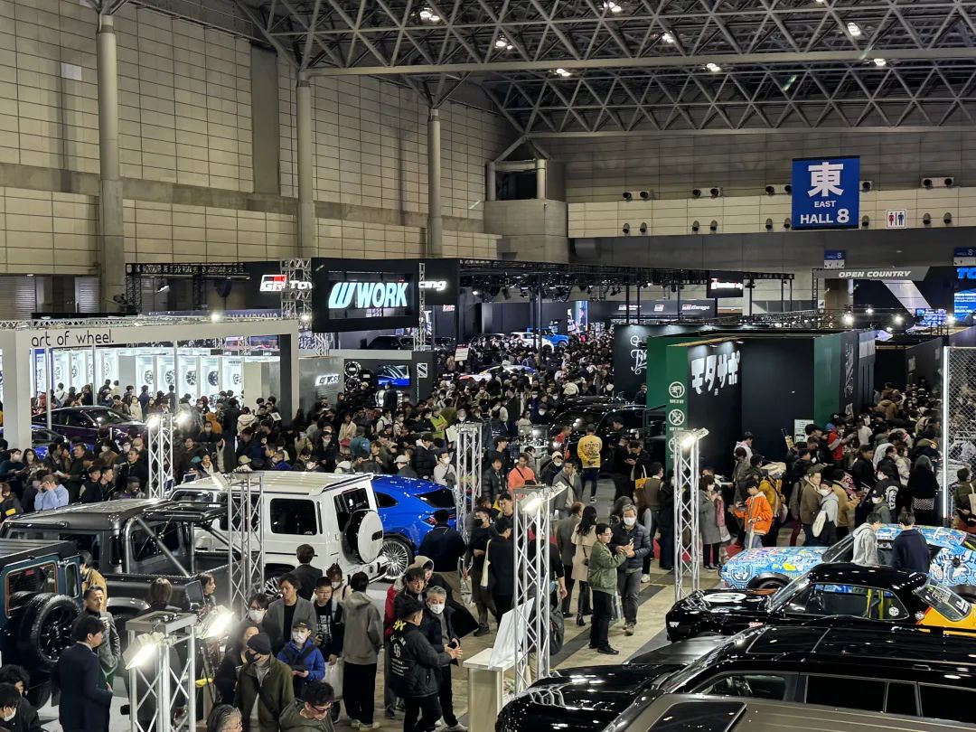 中机国际董事长夏闻迪受邀参观东京改装车展并与组委会交流 中机国际董事长夏闻迪受邀参观东京改装车展并与组委会交流