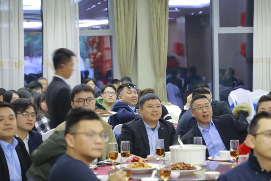 老曲发钱了，好顺科技营销大会究竟发生了什么？
